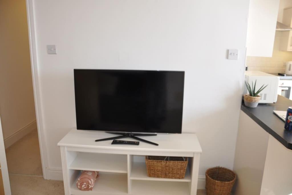 Modern Flat With Island Views In Heart Of Tenby Εξωτερικό φωτογραφία
